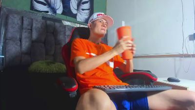 Felipe_Fire webcam cam4 model stream image