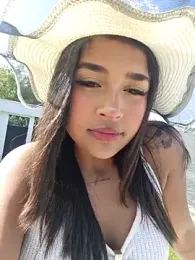 Mariangel_11 webcam stripchat model stream image