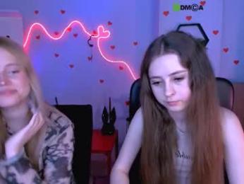 trixy_melison webcam model stream image