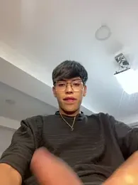 Logan_kiing webcam model stream image