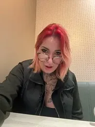 Mia-Fuchs webcam stripchat model stream image