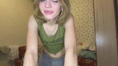 KymPicht webcam model stream image