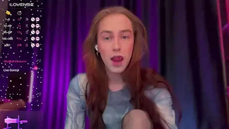 Avril_Pearly_ webcam model stream image