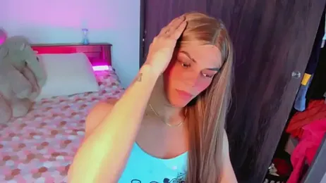 Flora_Minx webcam model stream image