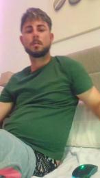 Realluis webcam cam4 model stream image