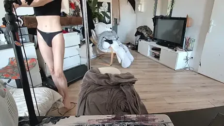 CeriseLapine webcam model stream image