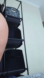 Titouna webcam model stream image