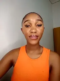 Hannah_107 webcam model stream image