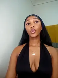 Hannah_107 webcam stripchat model stream image