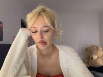 Summer_Flower webcam model stream image
