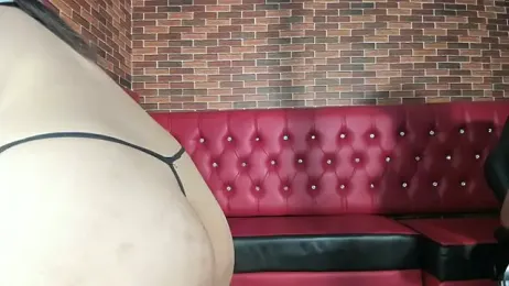 Annyeli webcam model stream image