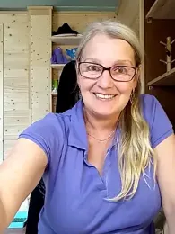 irinamaux webcam model stream image