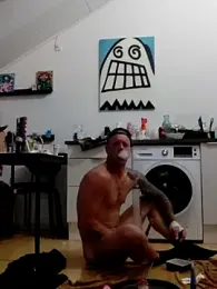 eltoulou webcam model stream image