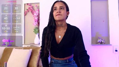 Tiana_glow webcam model stream image