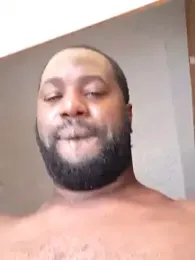 Bighood_T webcam stripchat model stream image