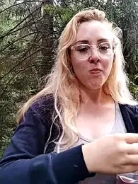 SherryOutdoor1 webcam model stream image