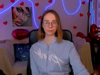 evalora_vei webcam model stream image