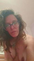 AlbaFox webcam model stream image