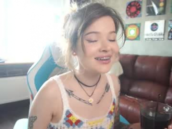 awondrr webcam model stream image
