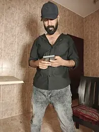 MalluBeard webcam model stream image
