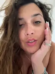 Novababy18 webcam model stream image