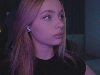mayshy webcam model stream image