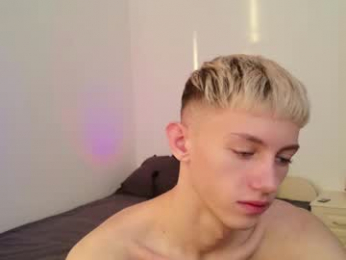 leonlure webcam model stream image