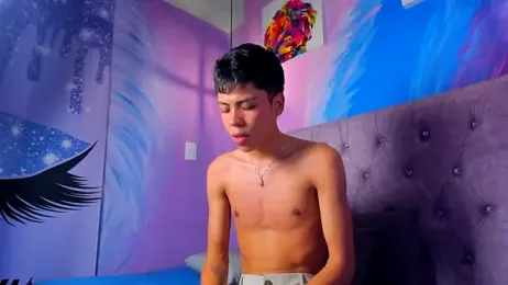 MaxiWildd webcam model stream image