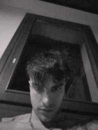 luchino220 webcam cam4 model stream image