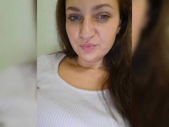 MiLAshKaA webcam model stream image