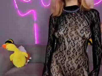 sophi_and_dereck webcam model stream image