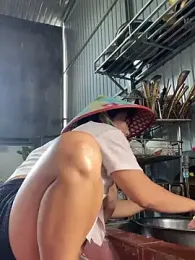 Linaannn webcam stripchat model stream image