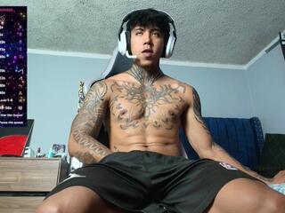 Nick Tattoed webcam model stream image