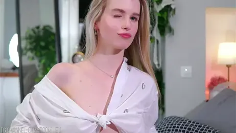 LornaCritchlow webcam model stream image