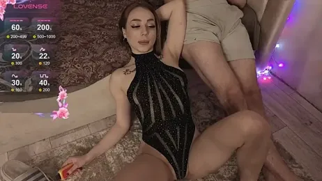 Crystal_Nuts webcam model stream image