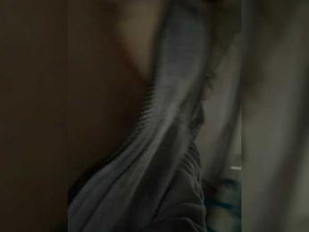 top_queen webcam model stream image