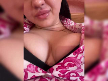 Koketochka_Y webcam bongacams model stream image