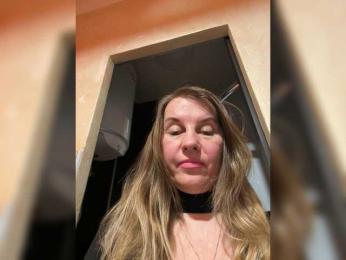 SweetMarina543 webcam model stream image