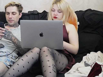 dirtycute webcam bongacams model stream image