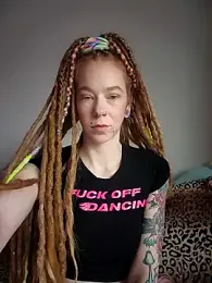 LucidLucy webcam model stream image