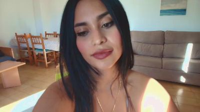 Alishafoxxx webcam cam4 model stream image