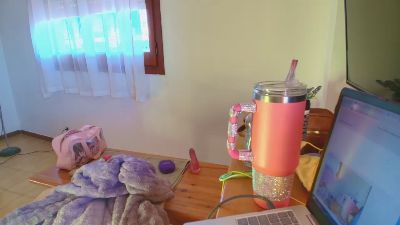 Alishafoxxx webcam model stream image