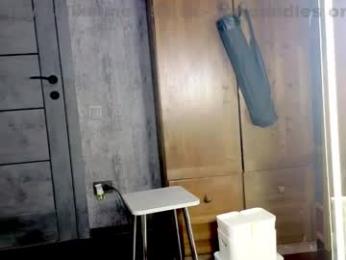 coy_girl_ webcam preview
