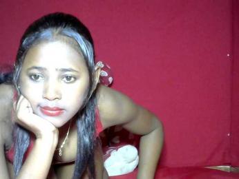 AMICKA webcam bongacams model stream image