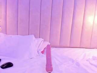 lunapleasure webcam model stream image