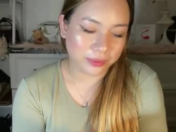 delicious_iya69 webcam model stream image