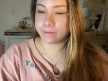 delicious_iya69 webcam model stream image