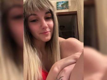 Ksyusha12 webcam bongacams model stream image