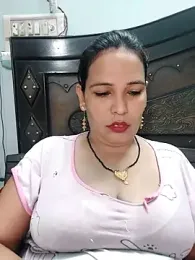 Poojabhabi101 webcam model stream image