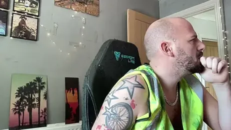 BUILDER4YOU webcam model stream image